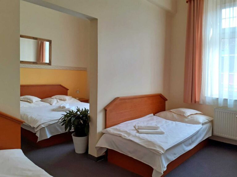 Hotel Casanova *** - BWX Travel casanova qtpl