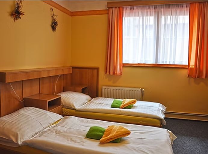 Hotel Loučky *** - BWX Travel loucky dbl vedlejsi budova
