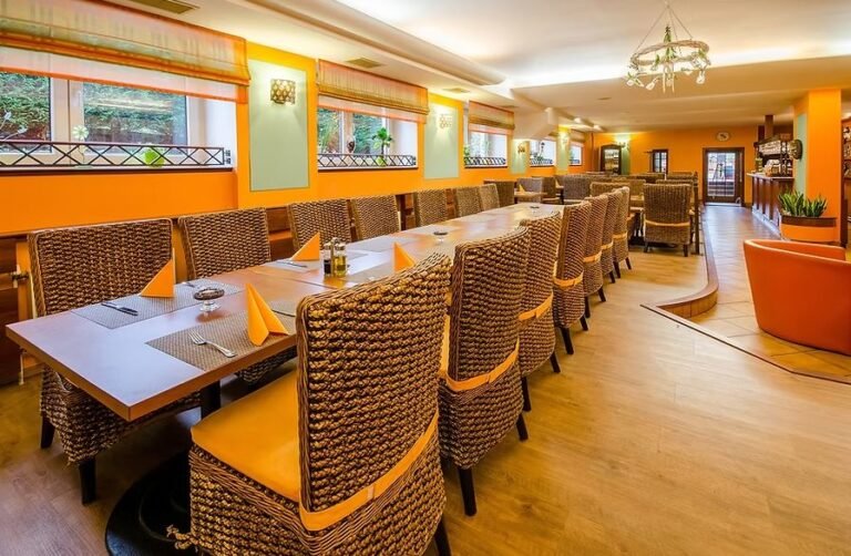 Hotel Loučky *** - BWX Travel loucky restaurace