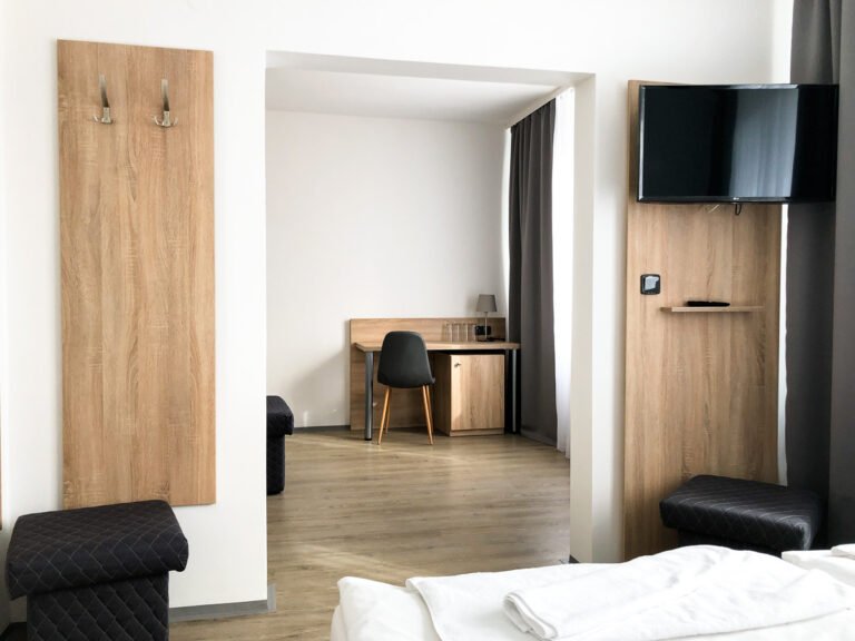 Hotel Bobr - BWX Travel qdpl bobr